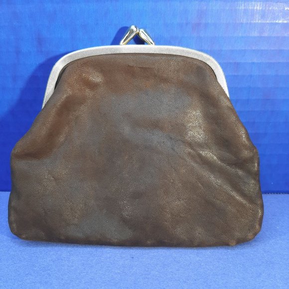 Vintage WEST GERMANY Leather Purse Clutch Coin Red Lips Gold Roses Kiss Lock - Picture 2 of 6